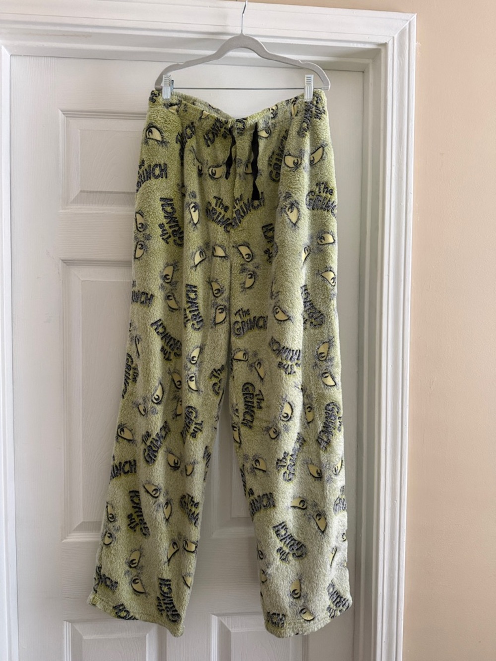 Grinch Glow-in-the-Dark Pajama Pants